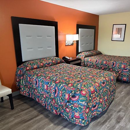 Liberty Inn - Коллинс Экстерьер фото